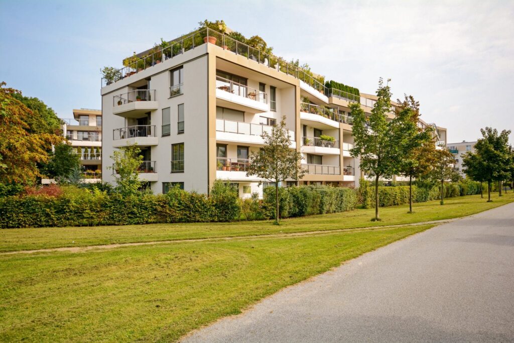 Mehrfamilienhaus verkaufen – Diese Punkte gilt es zu beachten